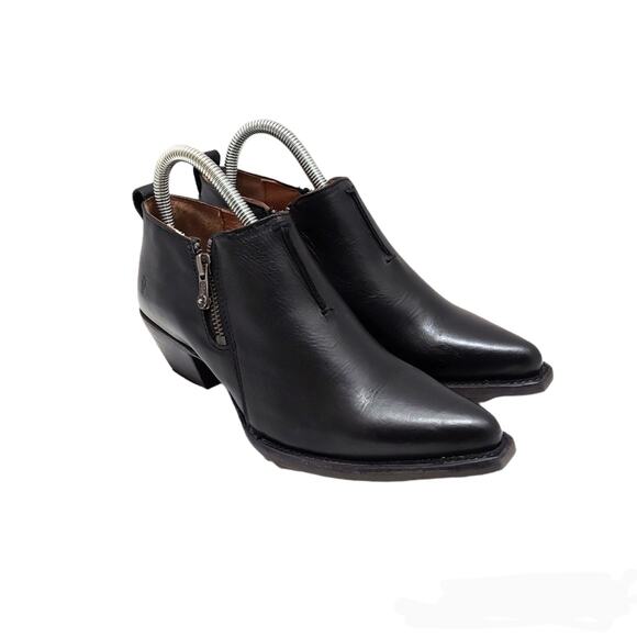 Frye Sacha Moto Shootie Short Booties Women's Size 6